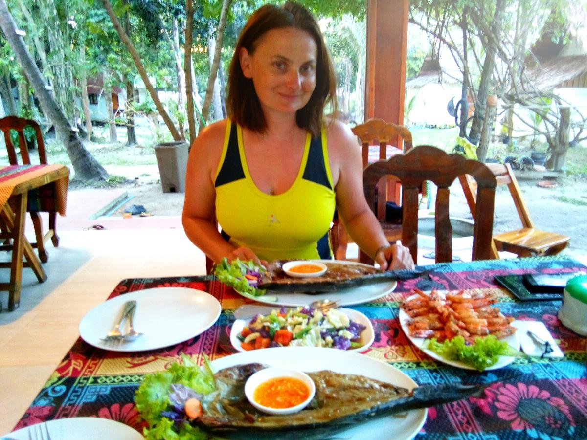 Smile Sunset Resort Koh Lipe Exterior foto