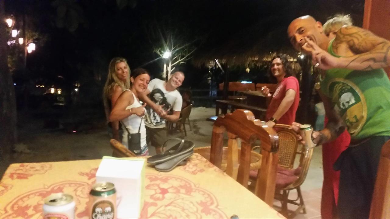 Smile Sunset Resort Koh Lipe Exterior foto