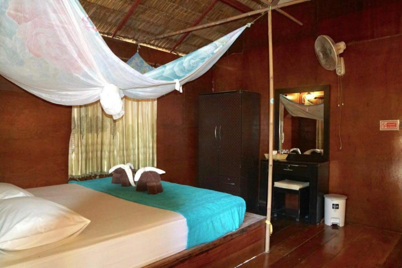 Smile Sunset Resort Koh Lipe Exterior foto
